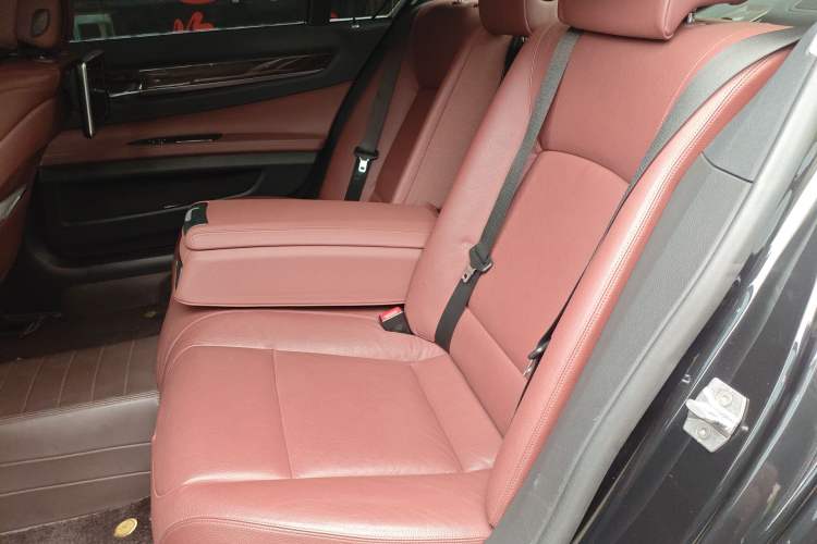 Used BMW 7 Series 2014 730Li Premium Edition Left Rear Seat