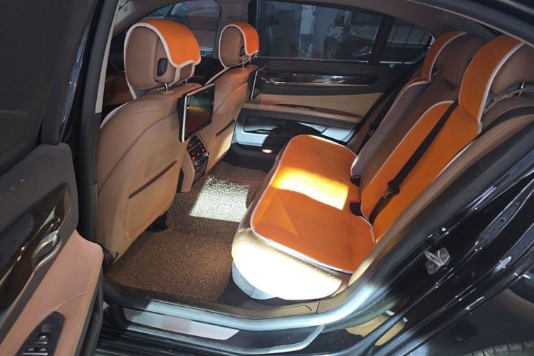 Used BMW 7 Series 2014 730Li Premium Edition Left Rear Seat
