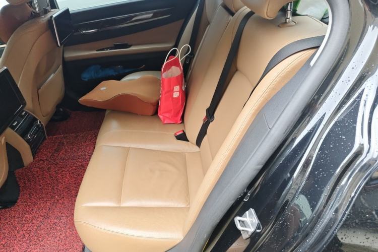 Used BMW 7 Series 2014 730Li Premium Edition Left Rear Seat