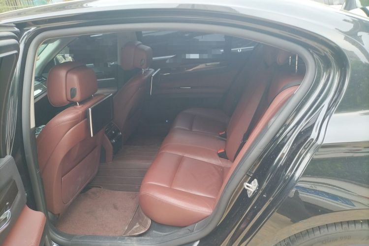 Used BMW 7 Series 2014 730Li Premium Edition Left Rear Seat
