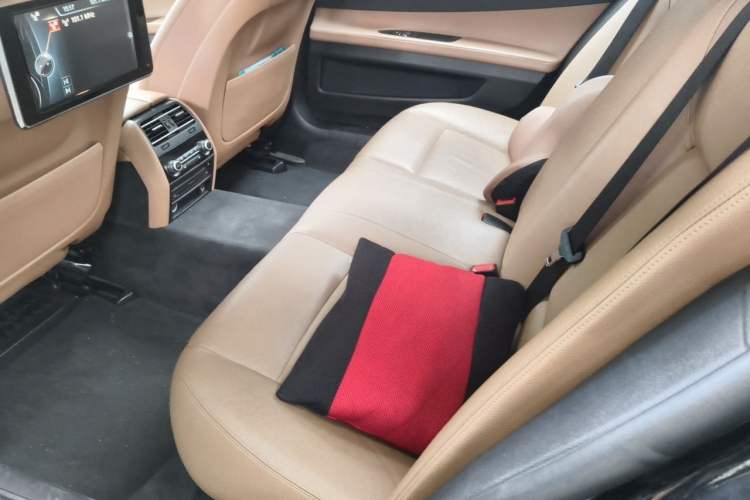 Used BMW 7 Series 2014 730Li Premium Edition Left Rear Seat