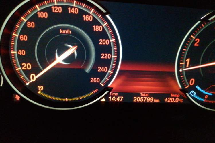 Used BMW 7 Series 2014 730Li Premium Edition Odometer Close Up