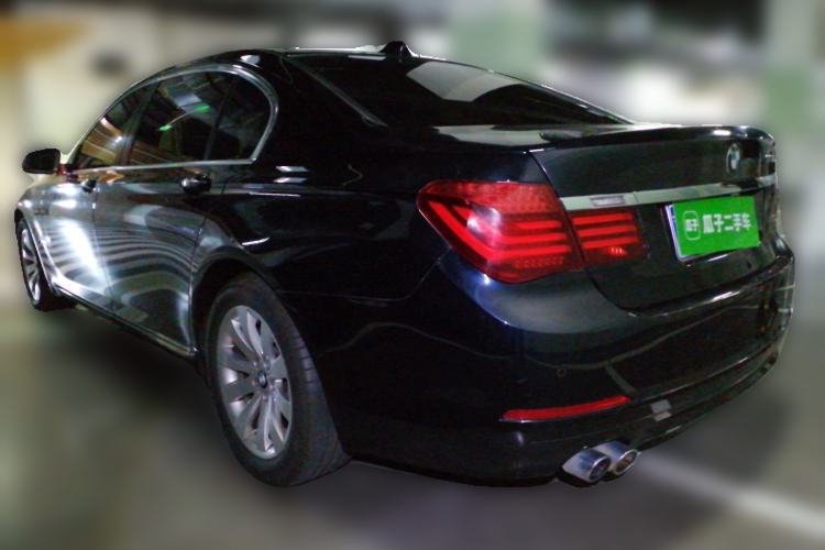 Used BMW 7 Series 2014 730Li Premium Edition Rear Left 45 Deg