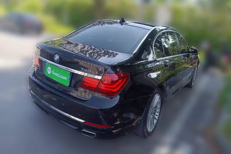 Used BMW 7 Series 2014 730Li Premium Edition Rear Right 45 Deg