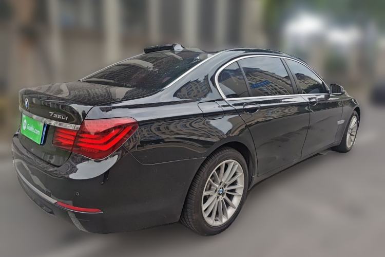 Used BMW 7 Series 2014 730Li Premium Edition Rear Right 45 Deg