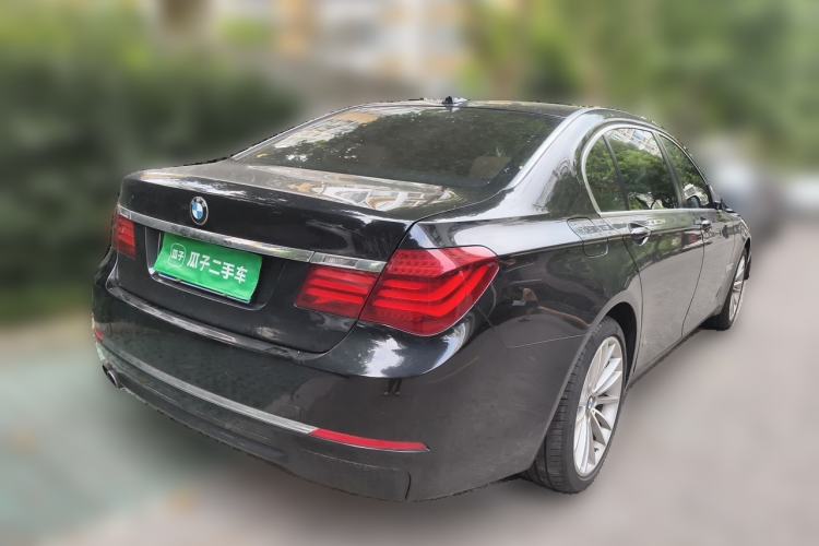 Used BMW 7 Series 2014 730Li Premium Edition Rear Right 45 Deg