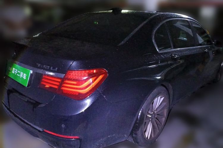 Used BMW 7 Series 2014 730Li Premium Edition Rear Right 45 Deg