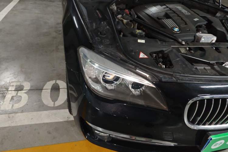 Used BMW 7 Series 2014 730Li Premium Edition Right Front Headlight