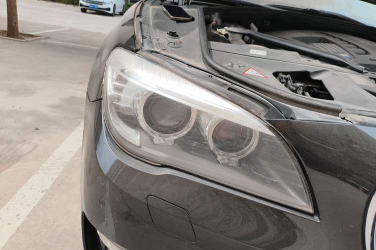 Used BMW 7 Series 2014 730Li Premium Edition Right Front Headlight