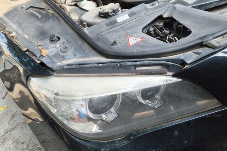 Used BMW 7 Series 2014 730Li Premium Edition Right Front Headlight