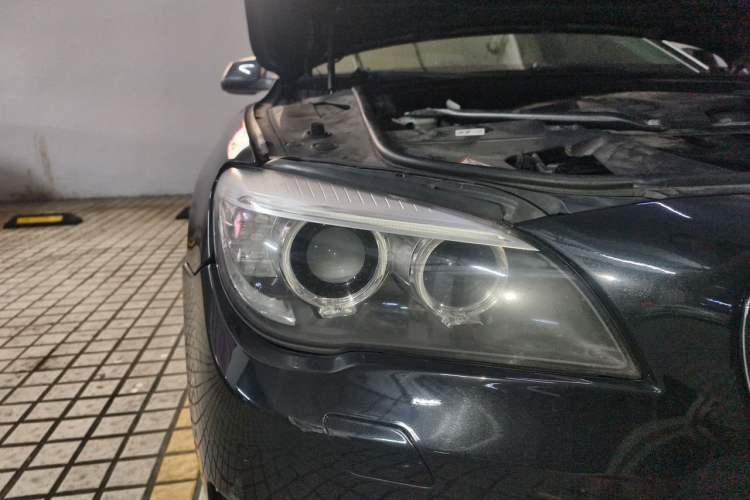 Used BMW 7 Series 2014 730Li Premium Edition Right Front Headlight