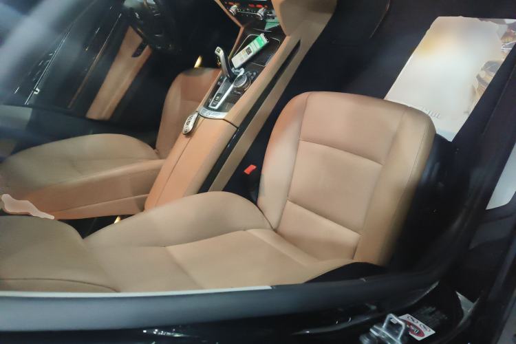 Used BMW 7 Series 2014 730Li Premium Edition Right Front Seat