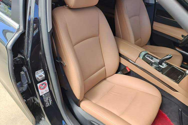 Used BMW 7 Series 2014 730Li Premium Edition Right Front Seat