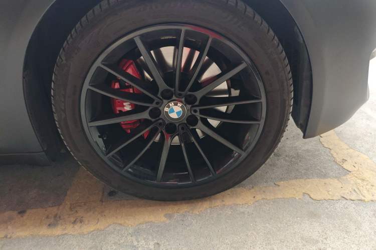 Used BMW 7 Series 2014 730Li Premium Edition Right Front Wheel Hub