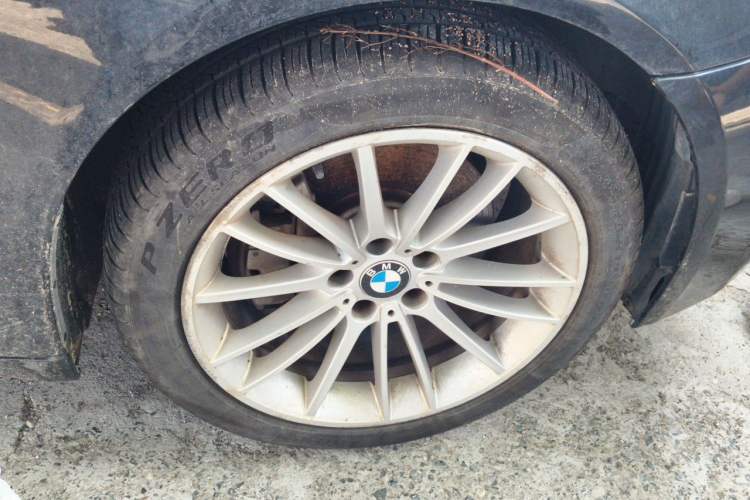 Used BMW 7 Series 2014 730Li Premium Edition Right Front Wheel Hub