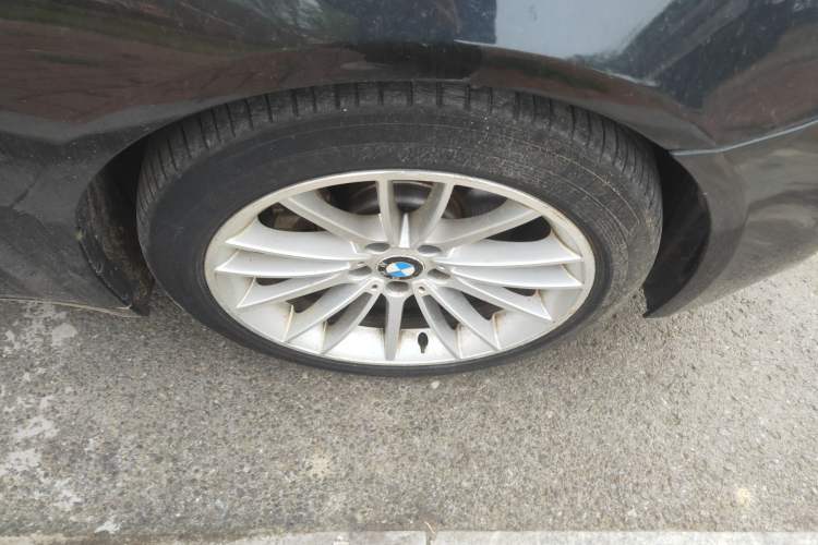 Used BMW 7 Series 2014 730Li Premium Edition Right Front Wheel Hub