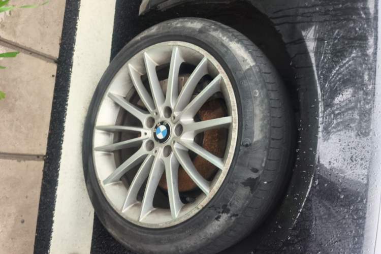 Used BMW 7 Series 2014 730Li Premium Edition Right Front Wheel Hub
