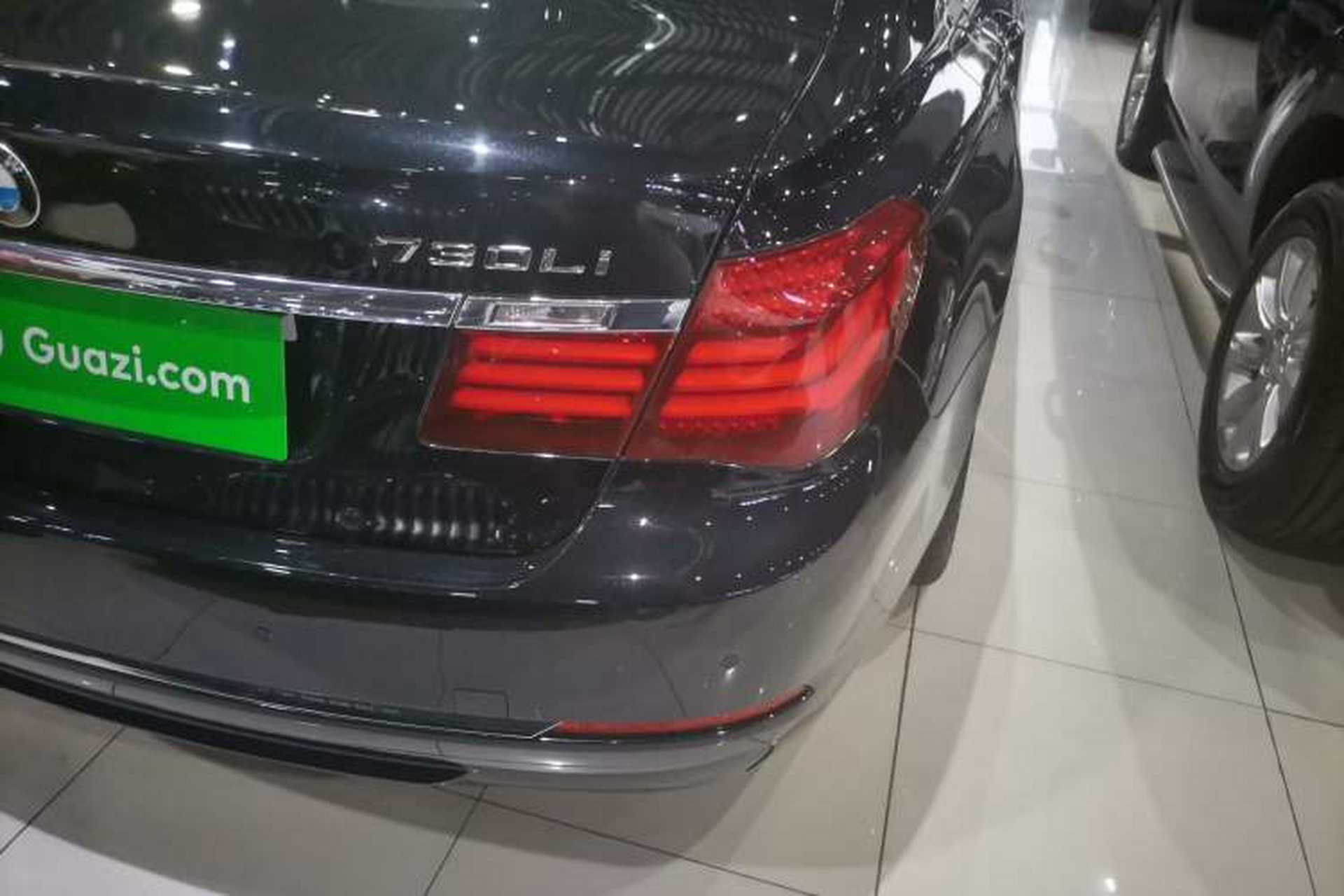 Used BMW 7 Series 2014 730Li Premium Edition Right Rear Taillight