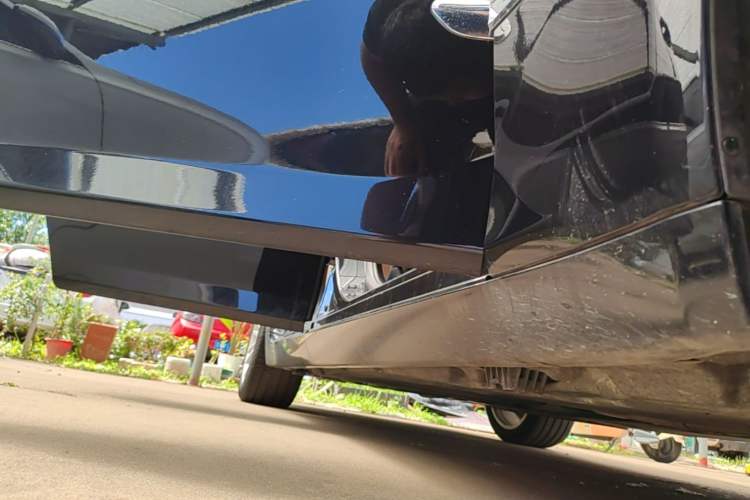 Used BMW 7 Series 2014 730Li Premium Edition Right Side Sill