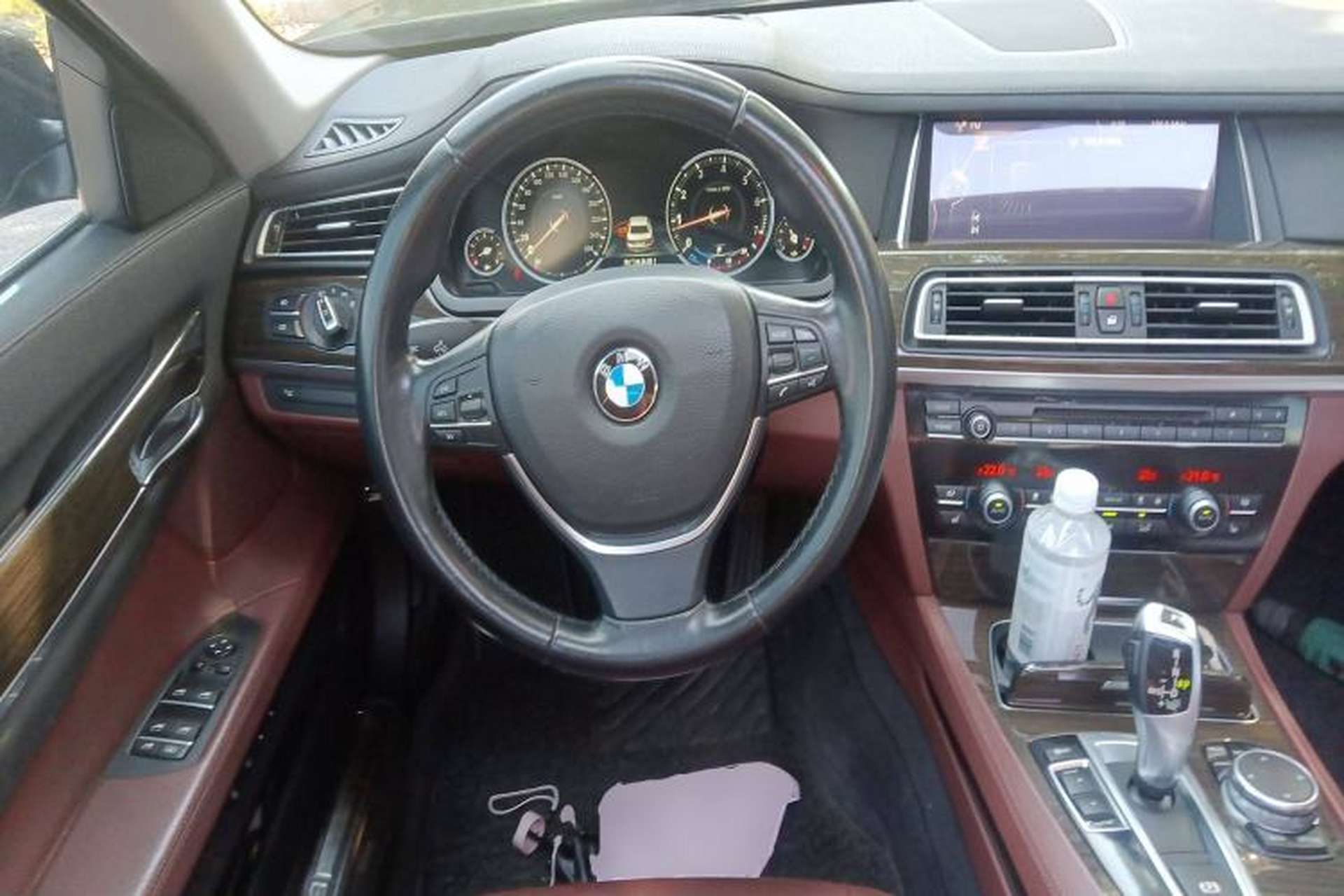 Used BMW 7 Series 2014 730Li Premium Edition Steering Wheel
