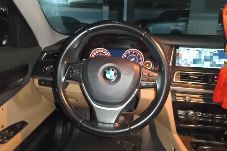 Used BMW 7 Series 2014 730Li Premium Edition Steering Wheel