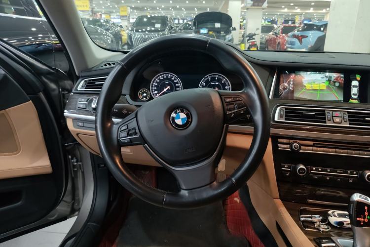 Used BMW 7 Series 2014 730Li Premium Edition Steering Wheel