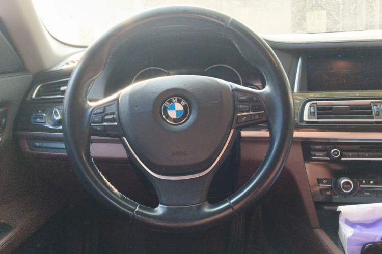 Used BMW 7 Series 2014 730Li Premium Edition Steering Wheel