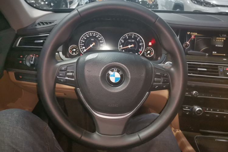 Used BMW 7 Series 2014 730Li Premium Edition Steering Wheel