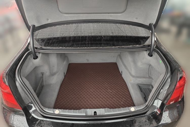 Used BMW 7 Series 2014 730Li Premium Edition Trunk