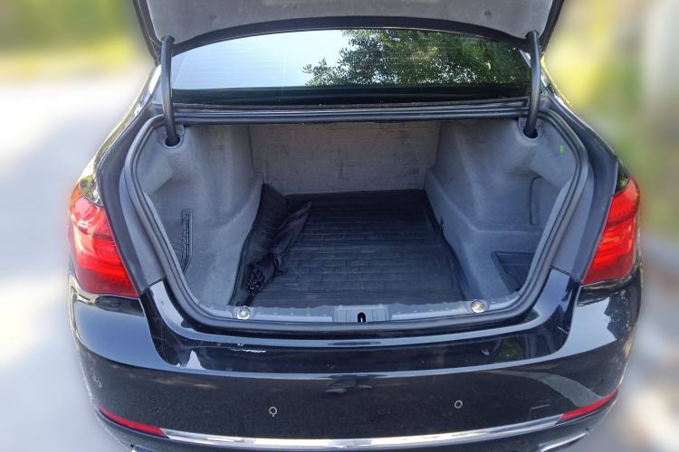 Used BMW 7 Series 2014 730Li Premium Edition Trunk