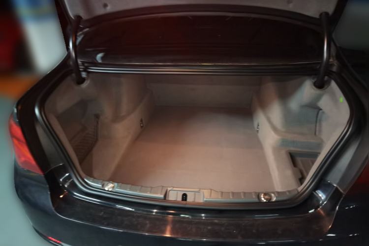 Used BMW 7 Series 2014 730Li Premium Edition Trunk