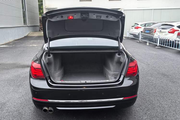 Used BMW 7 Series 2014 730Li Premium Edition Trunk