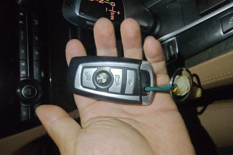 Used BMW 7 Series 2014 730Li Premium Edition Vehicle Key