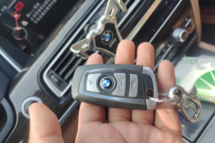 Used BMW 7 Series 2014 730Li Premium Edition Vehicle Key