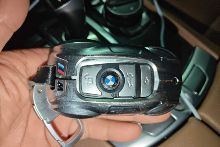 Used BMW 7 Series 2014 730Li Premium Edition Vehicle Key