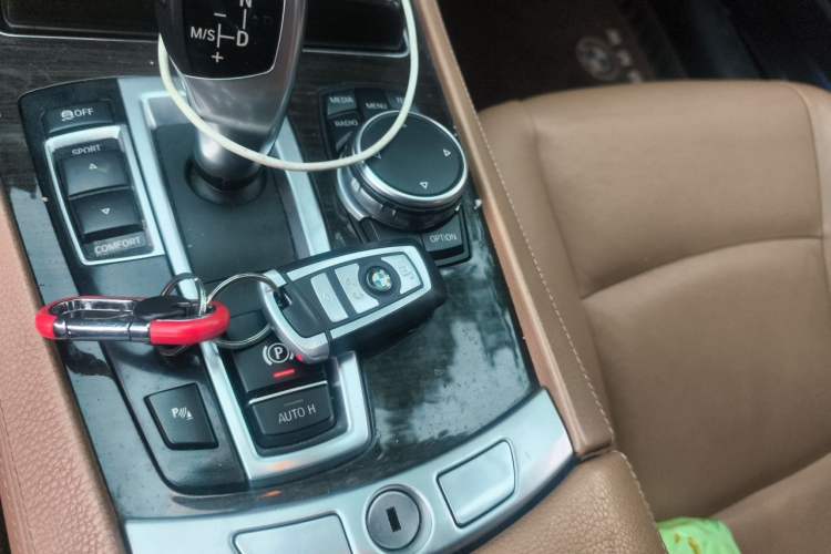 Used BMW 7 Series 2014 730Li Premium Edition Vehicle Key