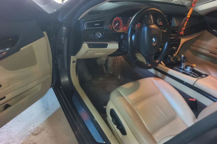 Used BMW 7 Series 2014 730Li Premium Edition Driver Seat