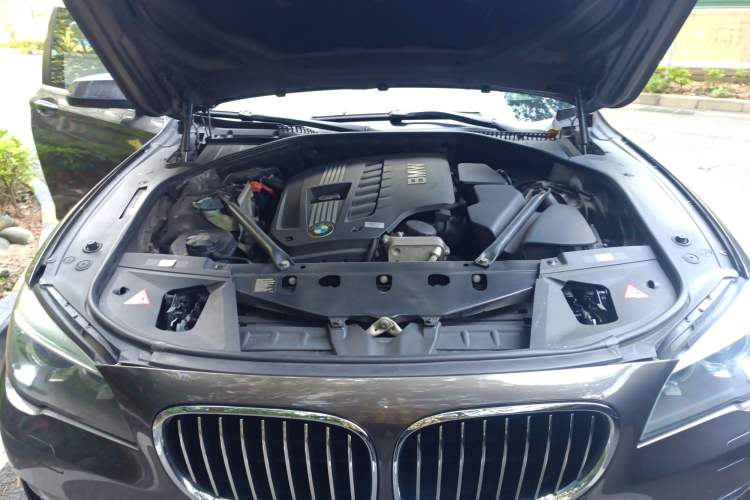 Used BMW 7 Series 2014 730Li Premium Edition Engine Bay