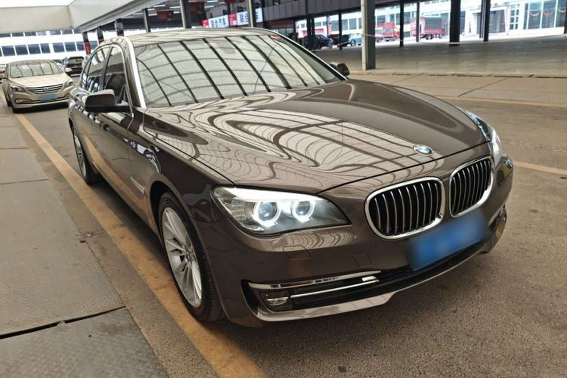 Used BMW 7 Series 2014 730Li Premium Edition Exterior 1