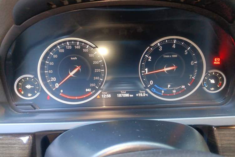 Used BMW 7 Series 2014 730Li Premium Edition Instrument Cluster