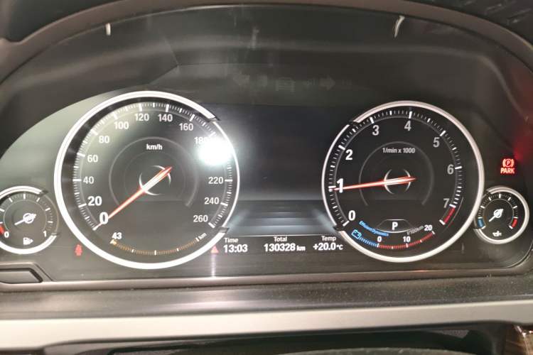 Used BMW 7 Series 2014 730Li Premium Edition Instrument Cluster