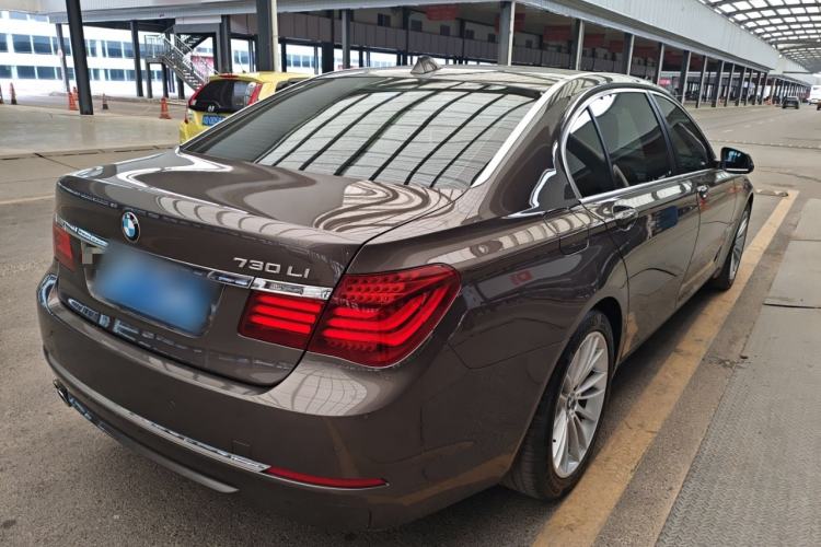 Used BMW 7 Series 2014 730Li Premium Edition Rear Right 45 Deg
