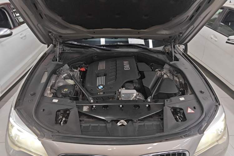 Used BMW 7 Series 2014 730Li Premium Edition Engine Bay