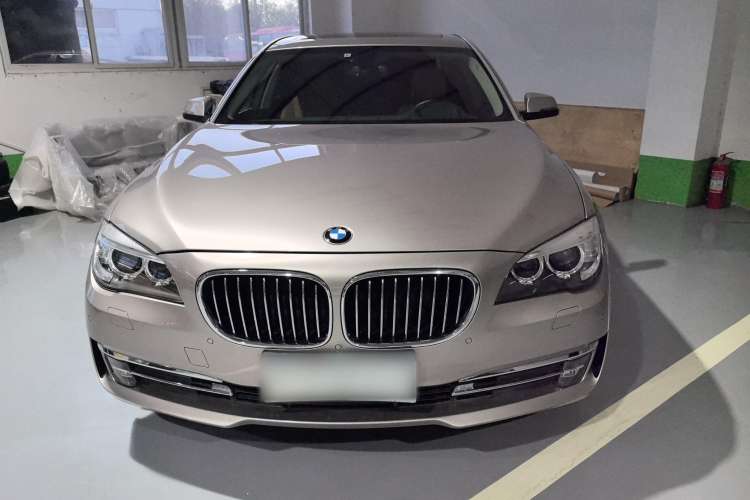 Used BMW 7 Series 2014 730Li Premium Edition Exterior 1