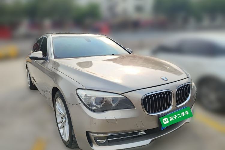 Used BMW 7 Series 2014 730Li Premium Edition Front Right 45 Deg