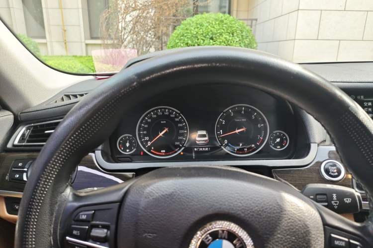 Used BMW 7 Series 2014 730Li Premium Edition Instrument Cluster