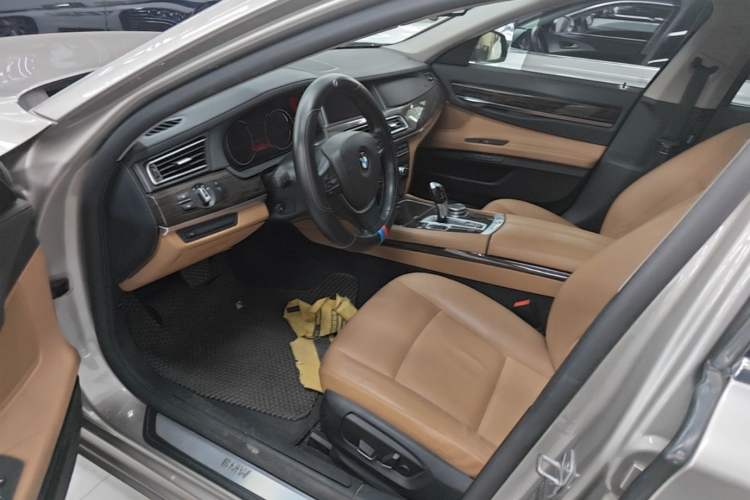 Used BMW 7 Series 2014 730Li Premium Edition Left Front Seat