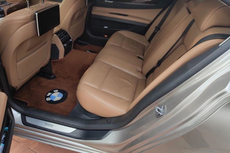 Used BMW 7 Series 2014 730Li Premium Edition Left Rear Seat