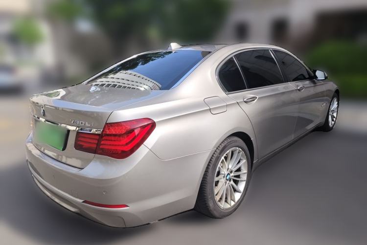 Used BMW 7 Series 2014 730Li Premium Edition Rear Right 45 Deg