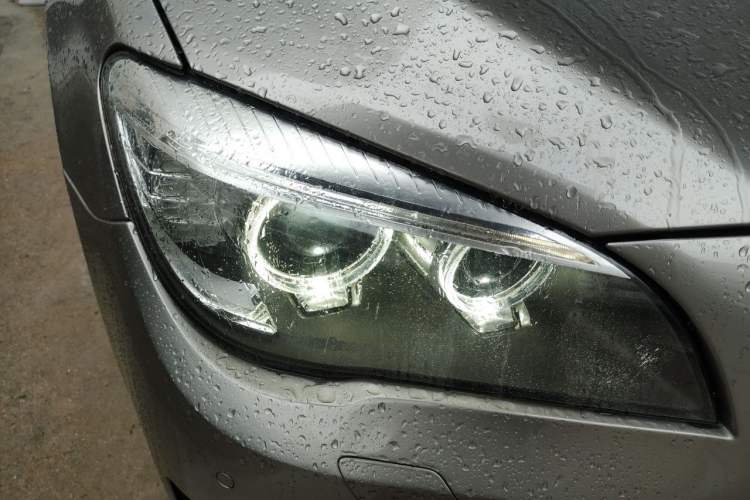 Used BMW 7 Series 2014 730Li Premium Edition Right Front Headlight